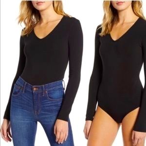 Madewell V-Neck Black Bodysuit NWT M